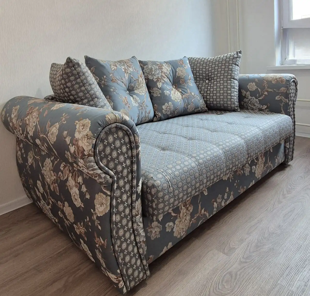 Продам диван Фараон ткань жаккард для малогабаритной комнаты - Мебель (Для дома и дачи) в Люберцы