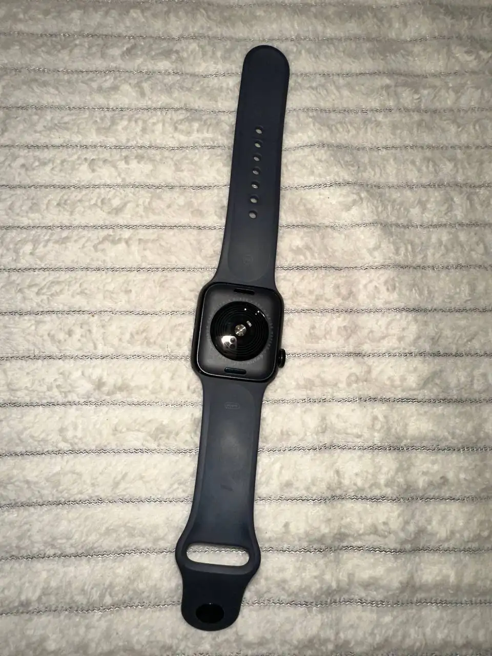 Продам Apple Watch SE 2 поколения 40мм Midnight - Часы (Электроника) в Люберцы