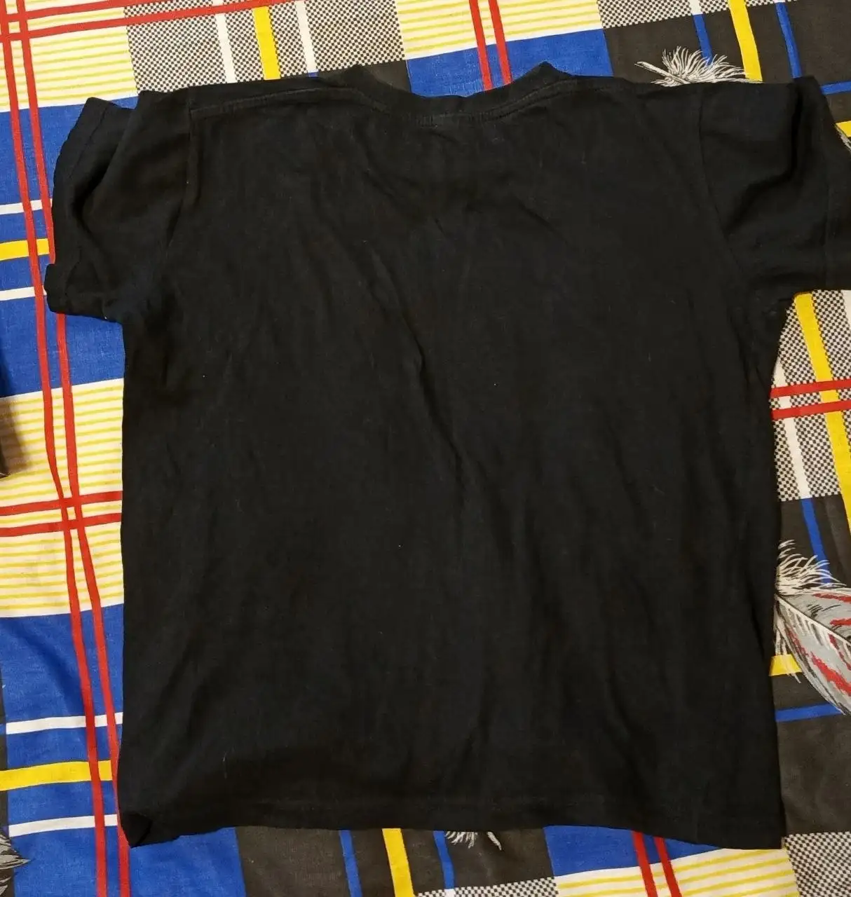 Футболка черная с принтом волка размер 40 - Одежда в Люберцы