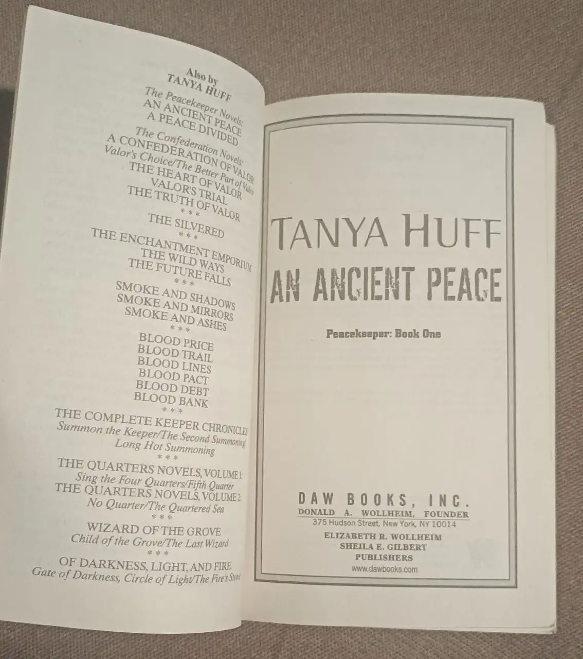 Книги на английском языке: Tanya Huff фантастика боевик - Книги (Барахолка) в Люберцы