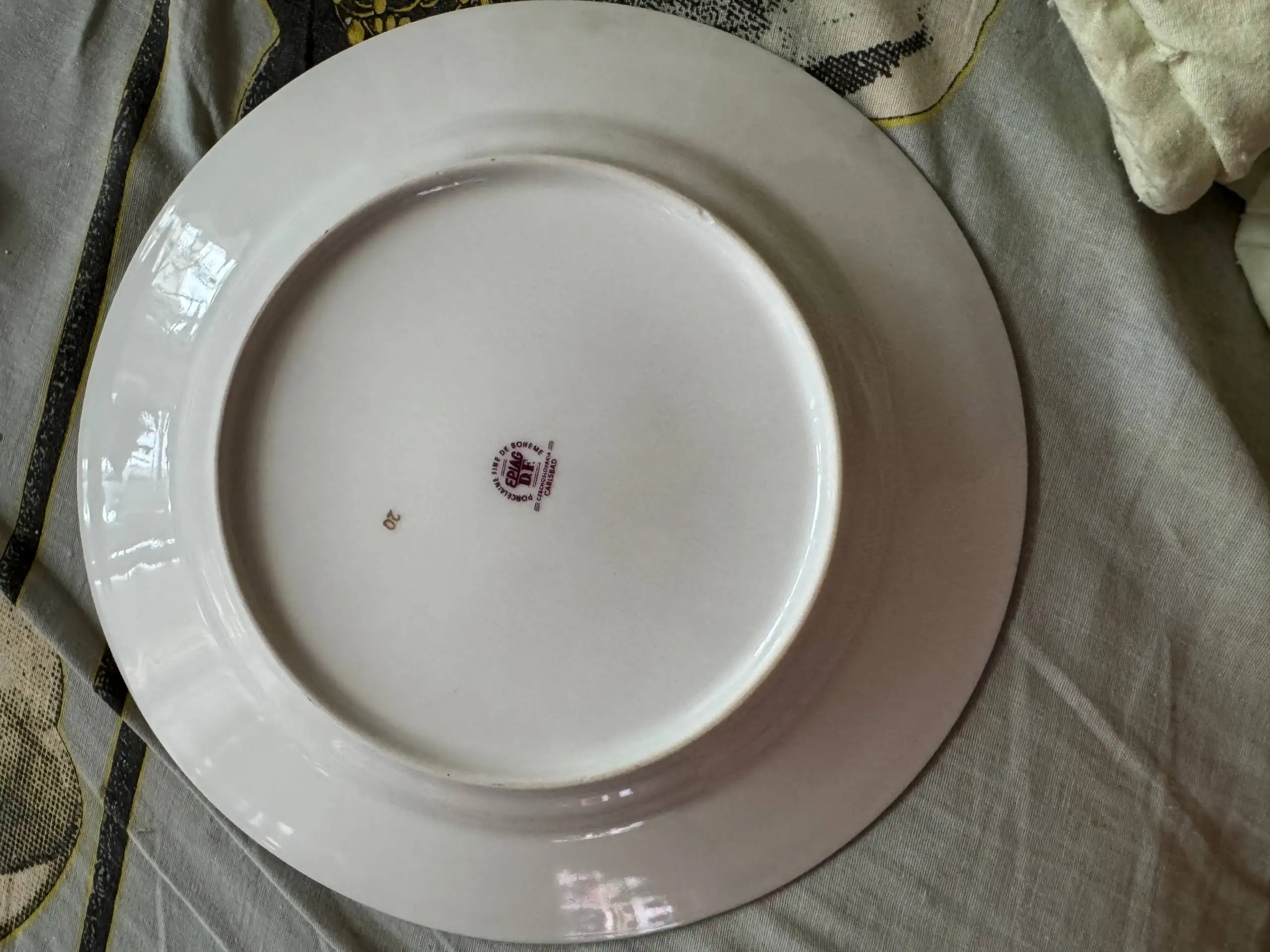 Декоративная тарелка Чехословакия - Барахолка в Люберцы