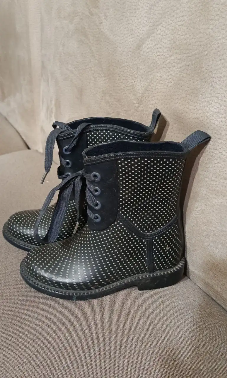 Детские резиновые сапоги Zara размер 27/28 - Обувь (Товары для детей) в Люберцы