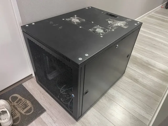 Шкаф для сервера - Медицинские товары в Люберцы