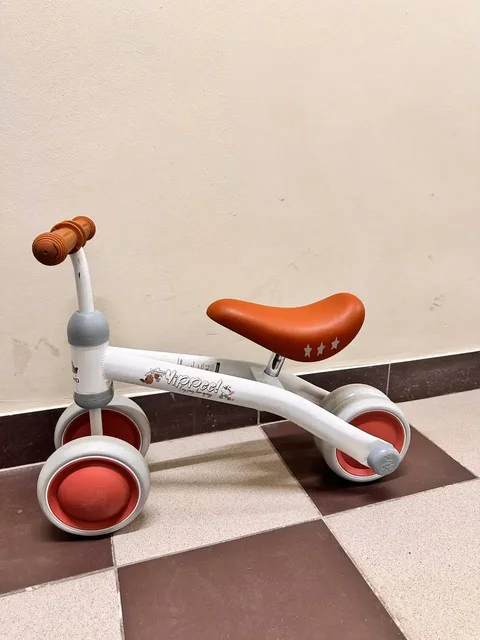 Продам детский беговел - частное объявление в Котельники