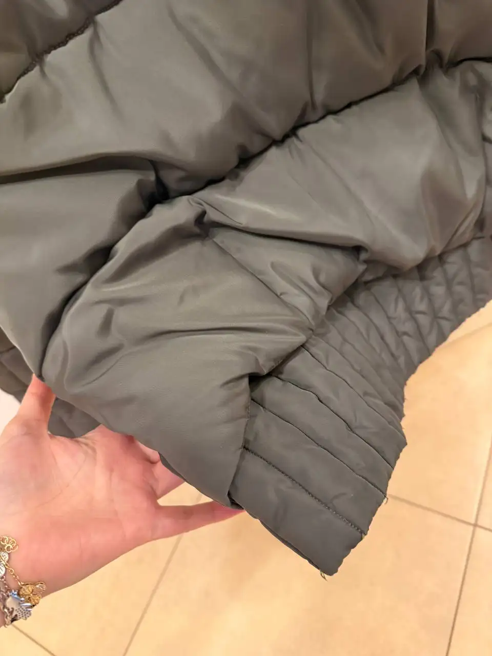 Весенняя/осенняя куртка после химчистки размер 42 - Верхняя одежда (Одежда) в Люберцы