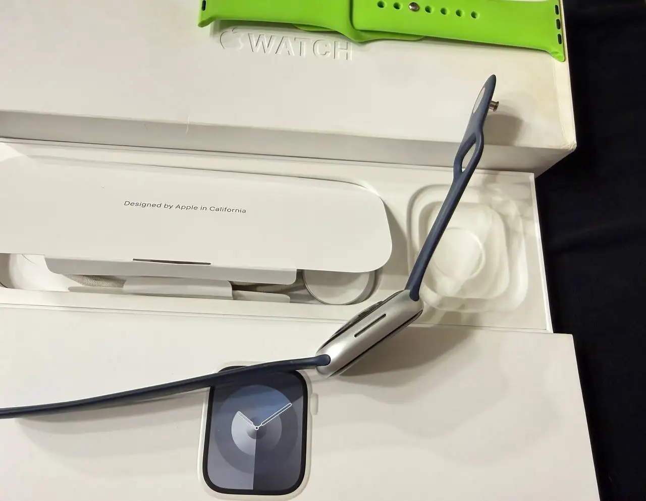 Продам Apple Watch 9 41mm Starlight в идеальном состоянии - Умные часы (Электроника) в Люберцы