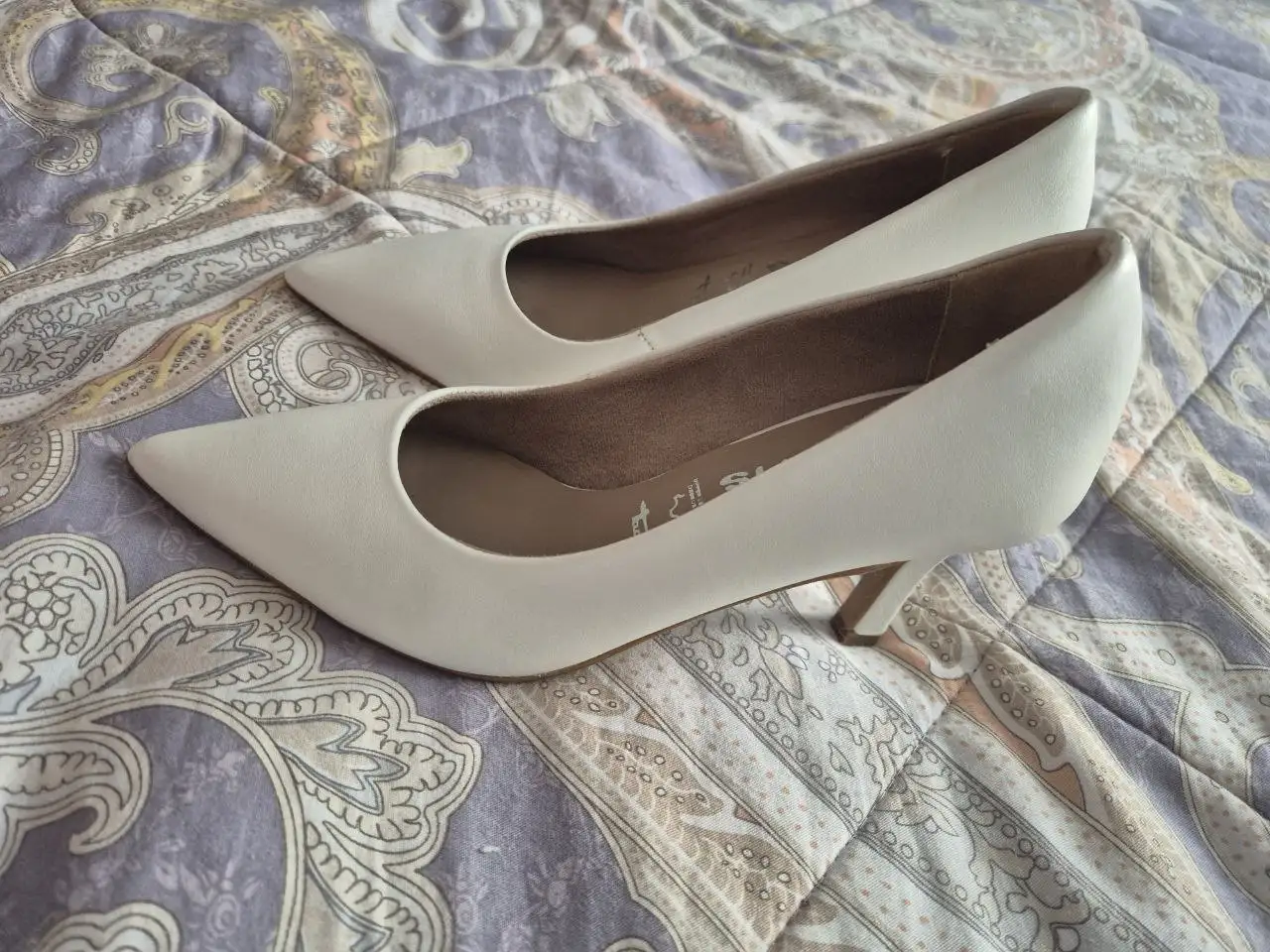 Туфли Tamaris белые 35 размер - Женская обувь (Одежда) в Котельники