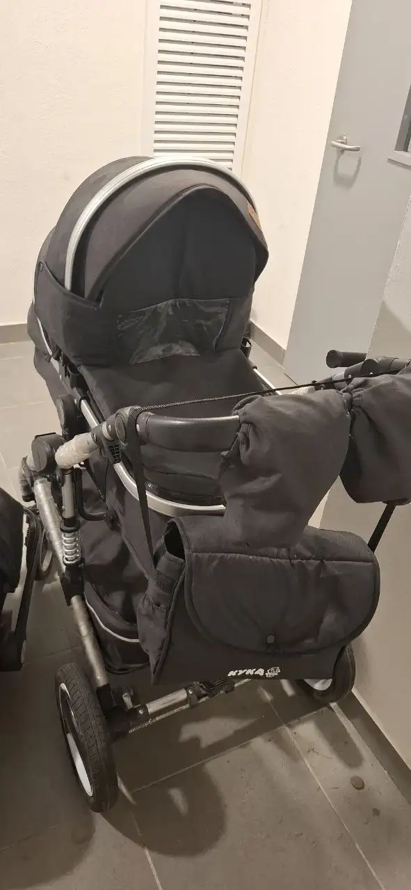 Продаётся б/у детская коляска с комплектацией - Коляски (Товары для детей) в Котельники