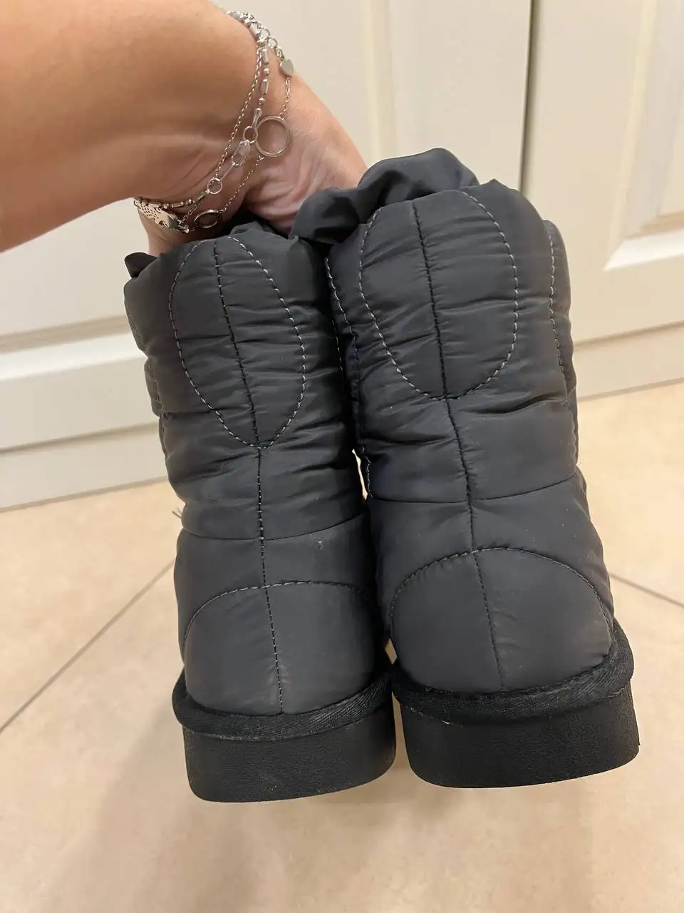 Женские утепленные сапоги дутики 36р - Обувь (Одежда) в Люберцы