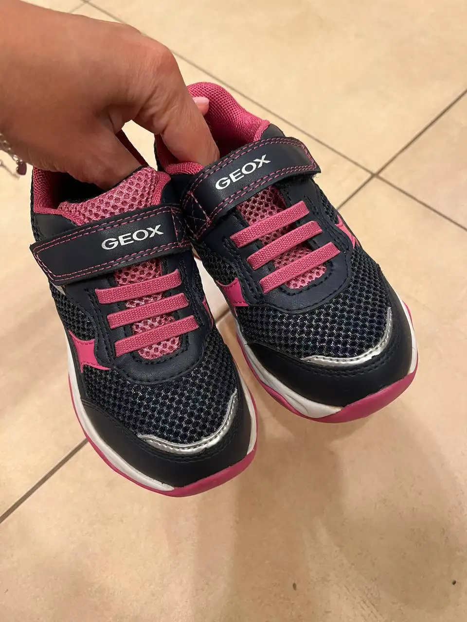 Новые кроссовки Geox 27р - Обувь (Товары для детей) в Люберцы