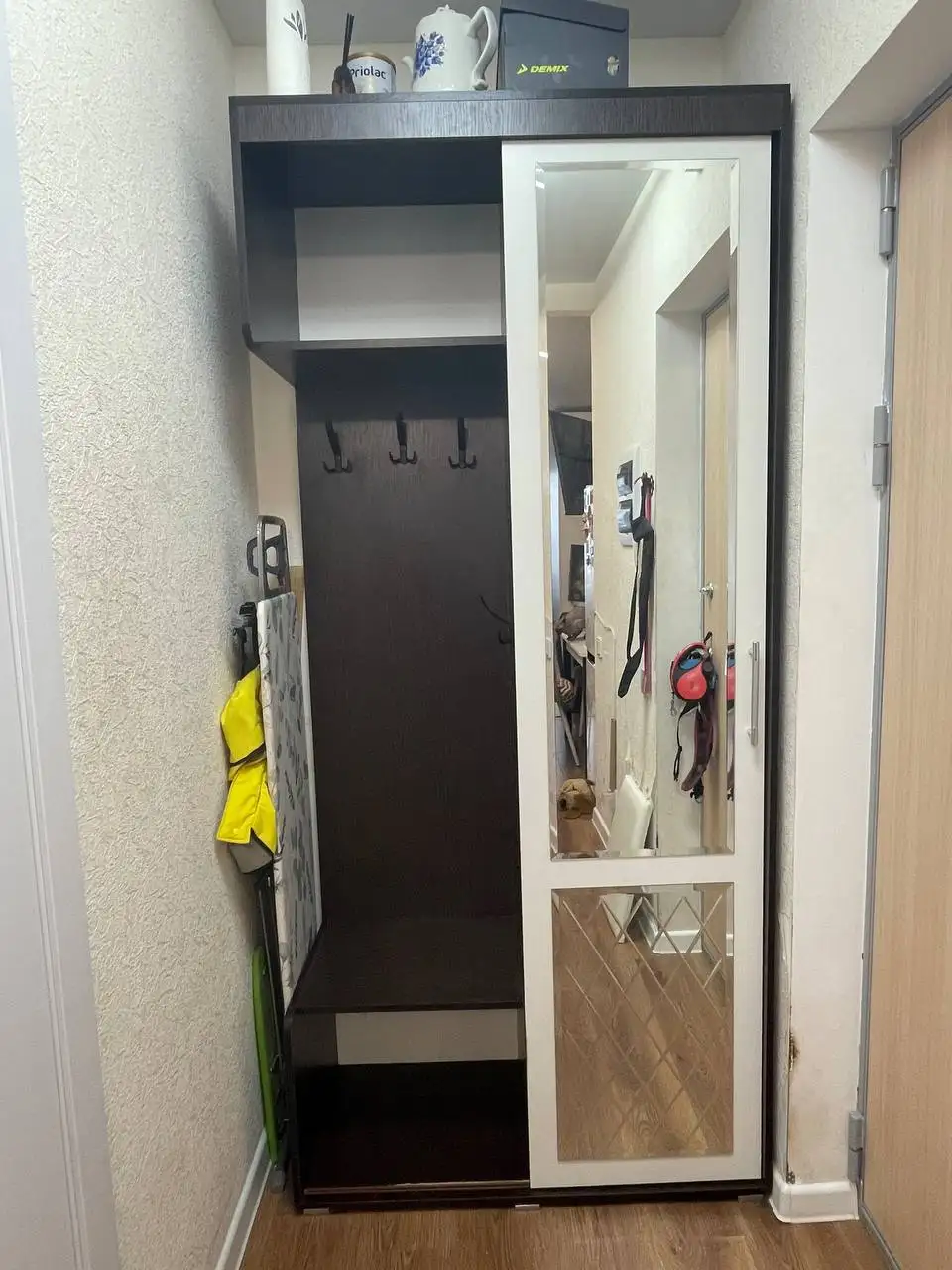 Продам шкаф в прихожую - Мебель (Для дома и дачи) в Люберцы