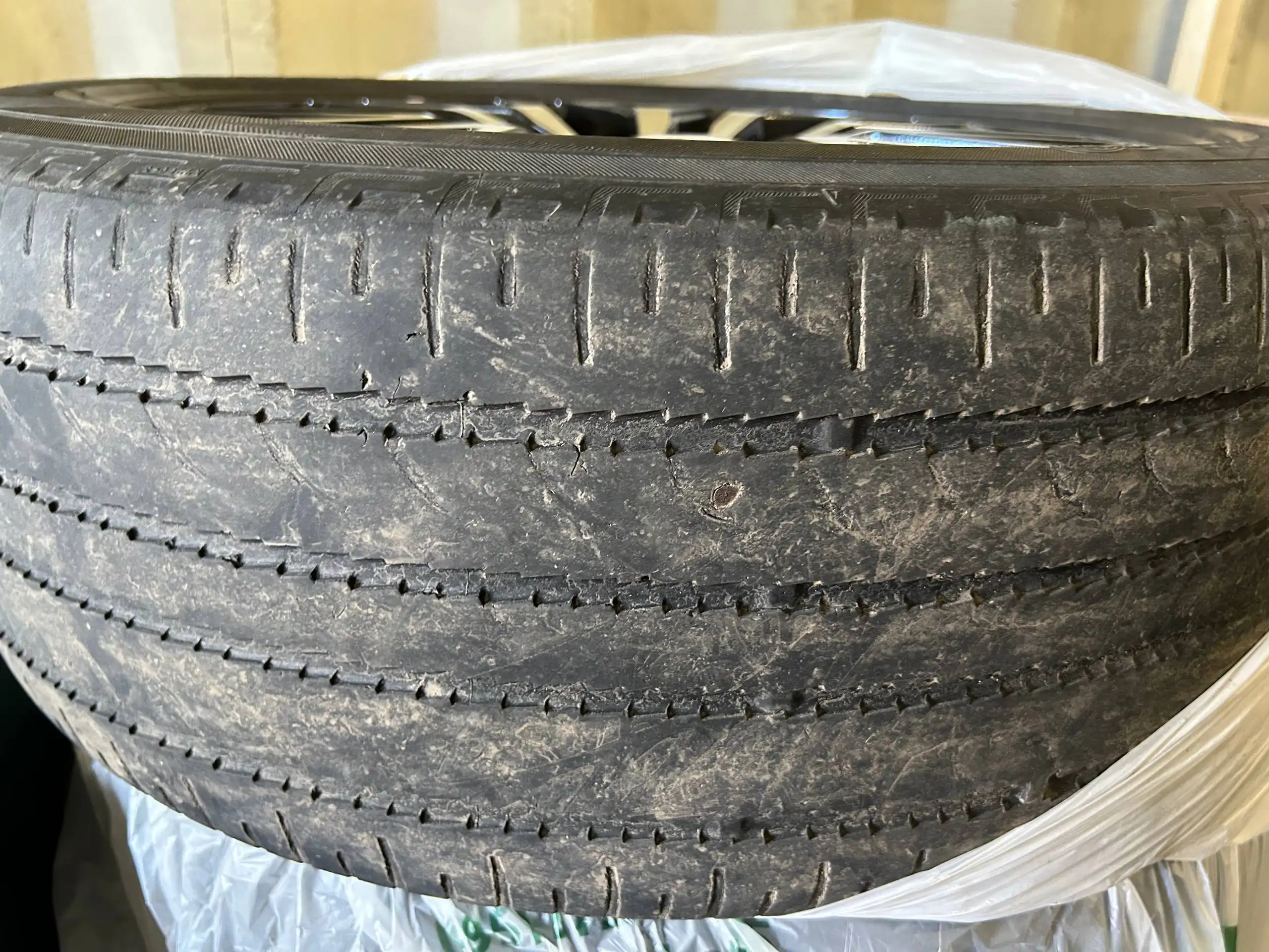 Продам колеса в сборе R20 - Колёса и шины (Авто) в Люберцы