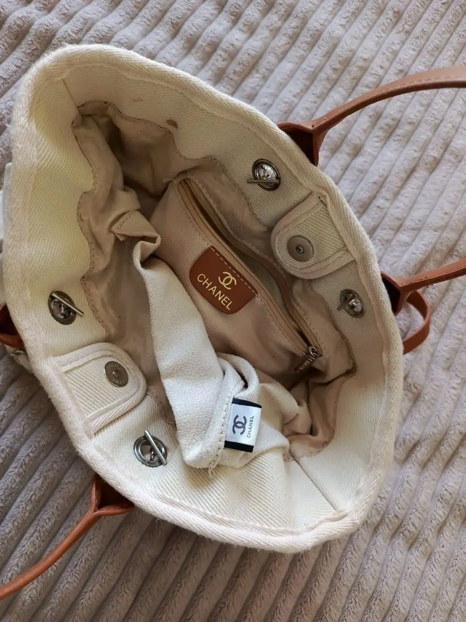 Женская белая сумка-тоут Chanel Deauville Medium - Барахолка в Люберцы