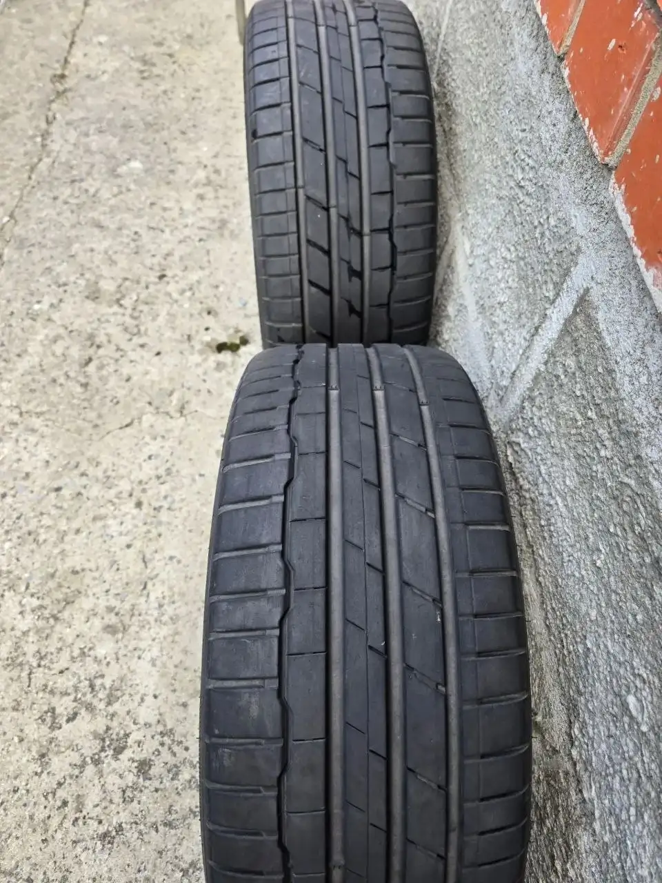 Hankook Ventus S1 Evo 3 235/45/18 - Шины и диски (Авто) в Люберцы
