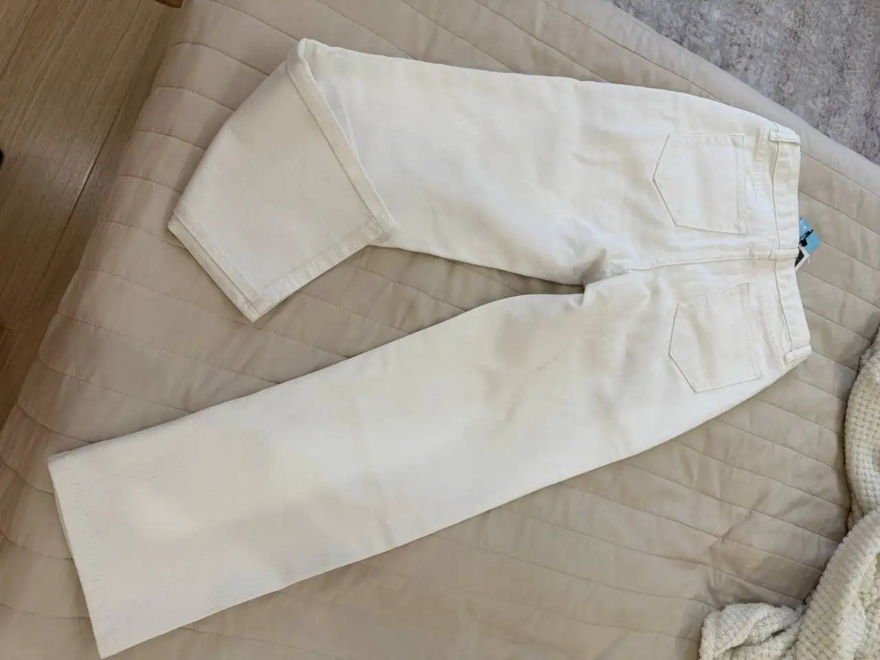 Белые укороченные джинсы Chic Ven, р. М - Джинсы (Одежда) в Люберцы