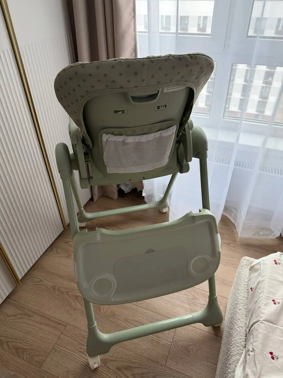 Стульчик для кормления Happy Baby - Стульчики для кормления (Товары для детей) в Люберцы