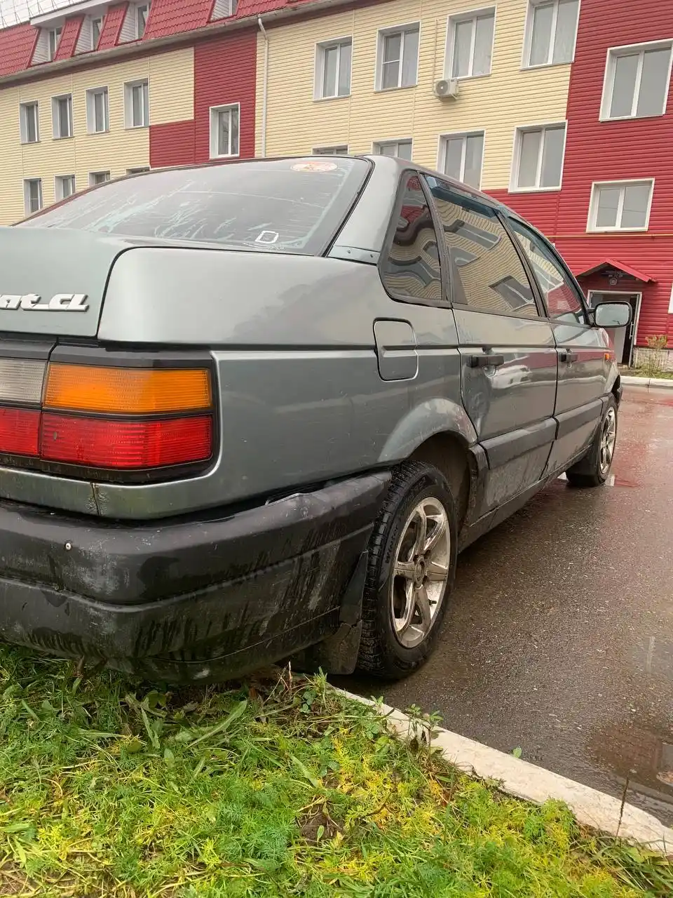 Volkswagen Passat B3 1988 года
