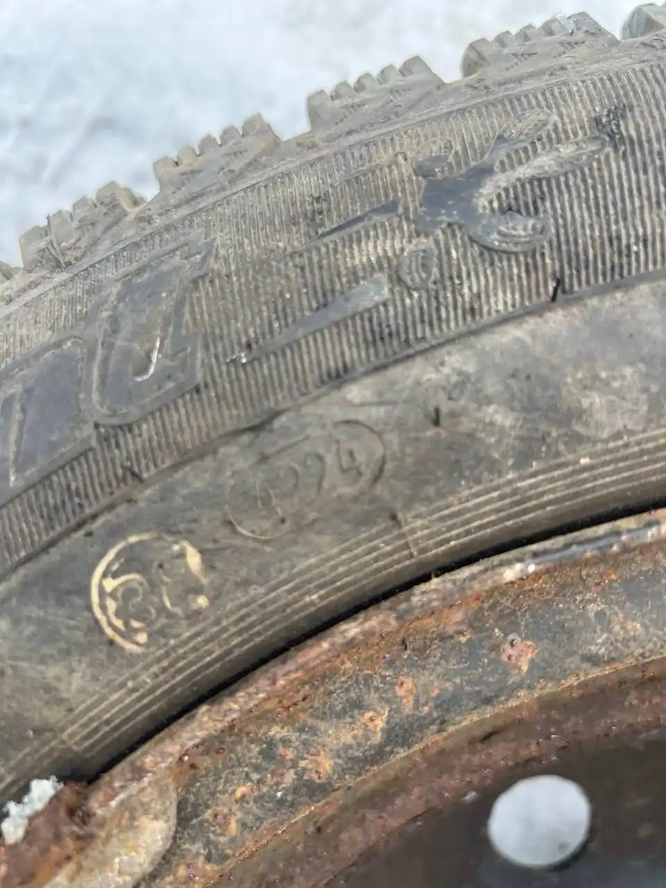 Продажа зимних колес