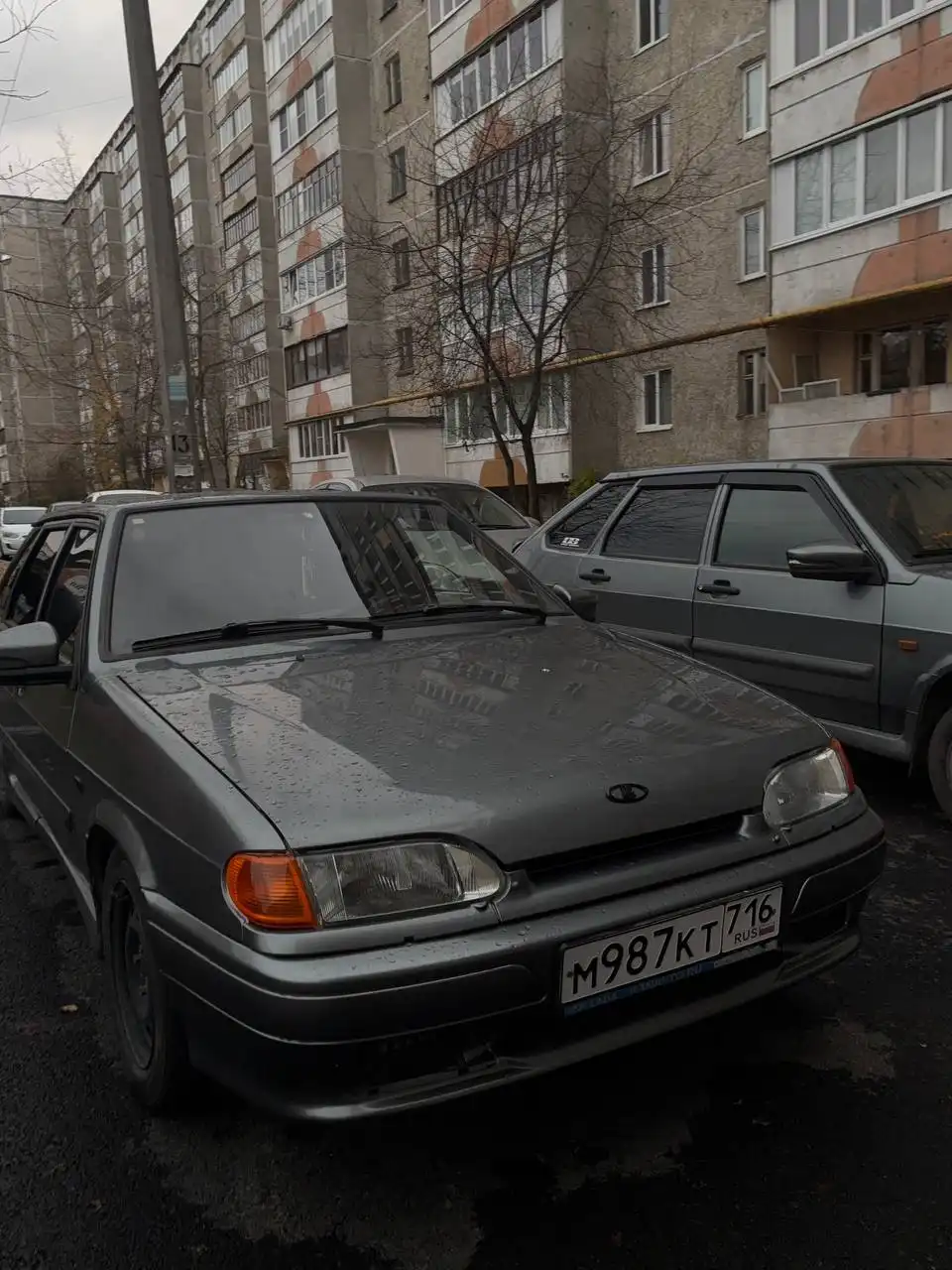 Продажа автомобиля 2012 года в комплектации люкс