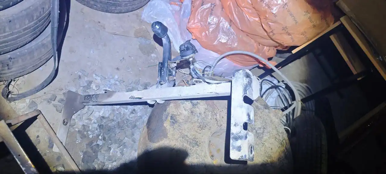 Продам фаркоп для Гранта Универсал