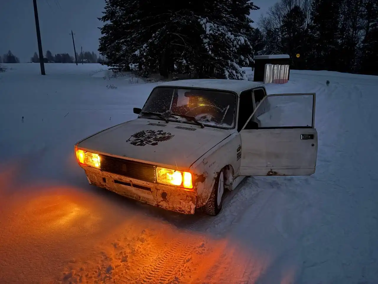 Продам ВАЗ 2105 с рабочими узлами