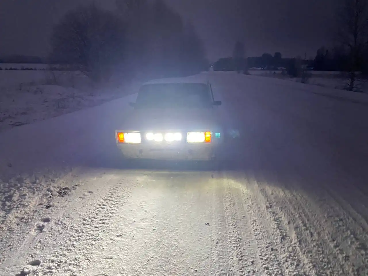 Продам ВАЗ 2105 с рабочими узлами