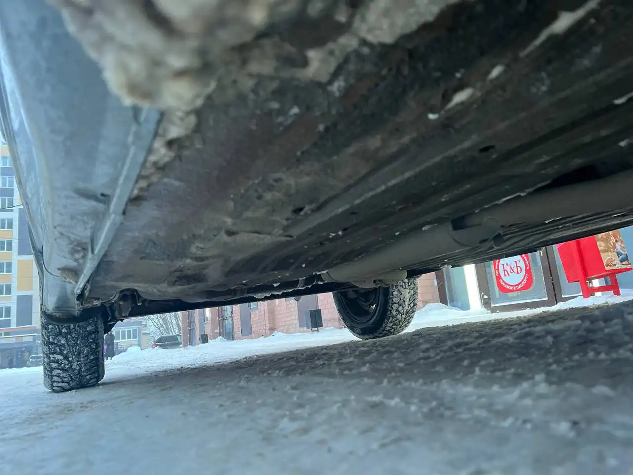 ВАЗ 2114 2011 года выпуска с дополнительным оборудованием