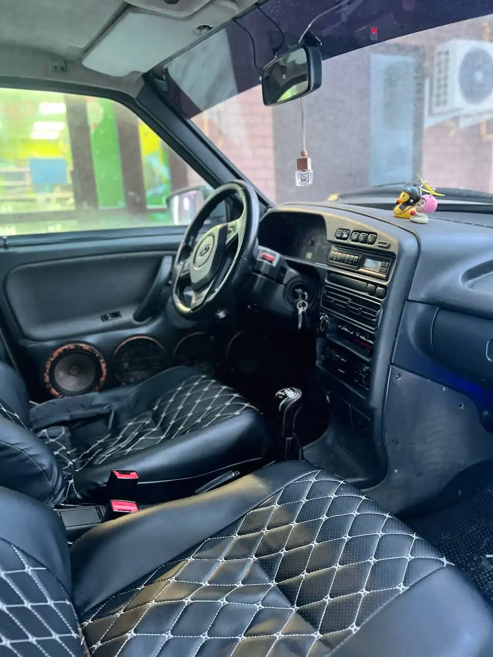 ВАЗ 2114 2011 года выпуска с дополнительным оборудованием