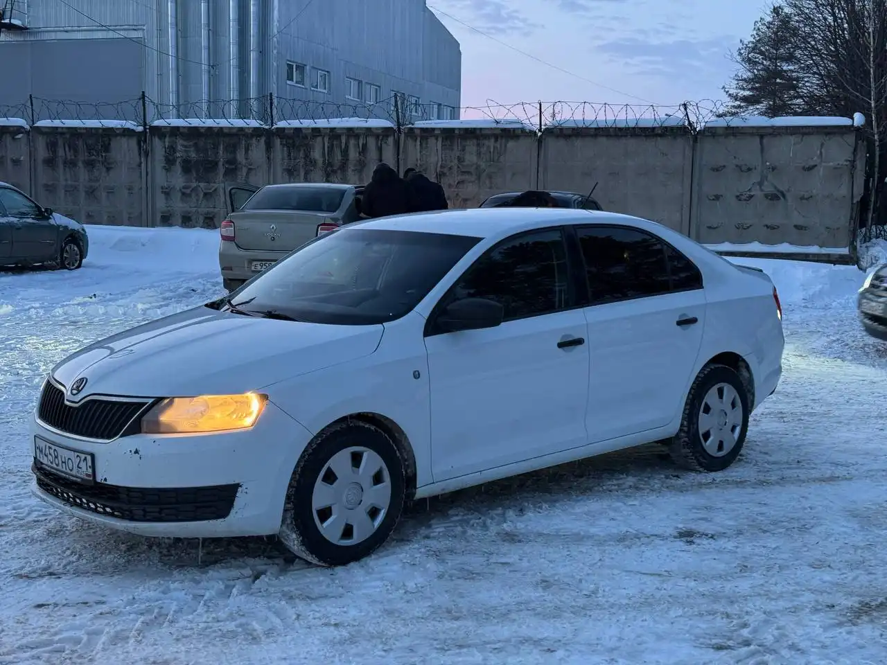 Skoda Rapid 2015 года в хорошем состоянии - Легковые автомобили (Авто) в Йошкар-Ола