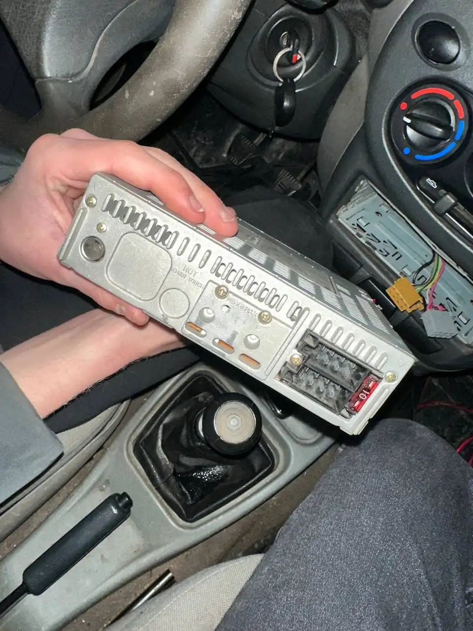 Продам 2 мафона - Барахолка в Йошкар-Ола