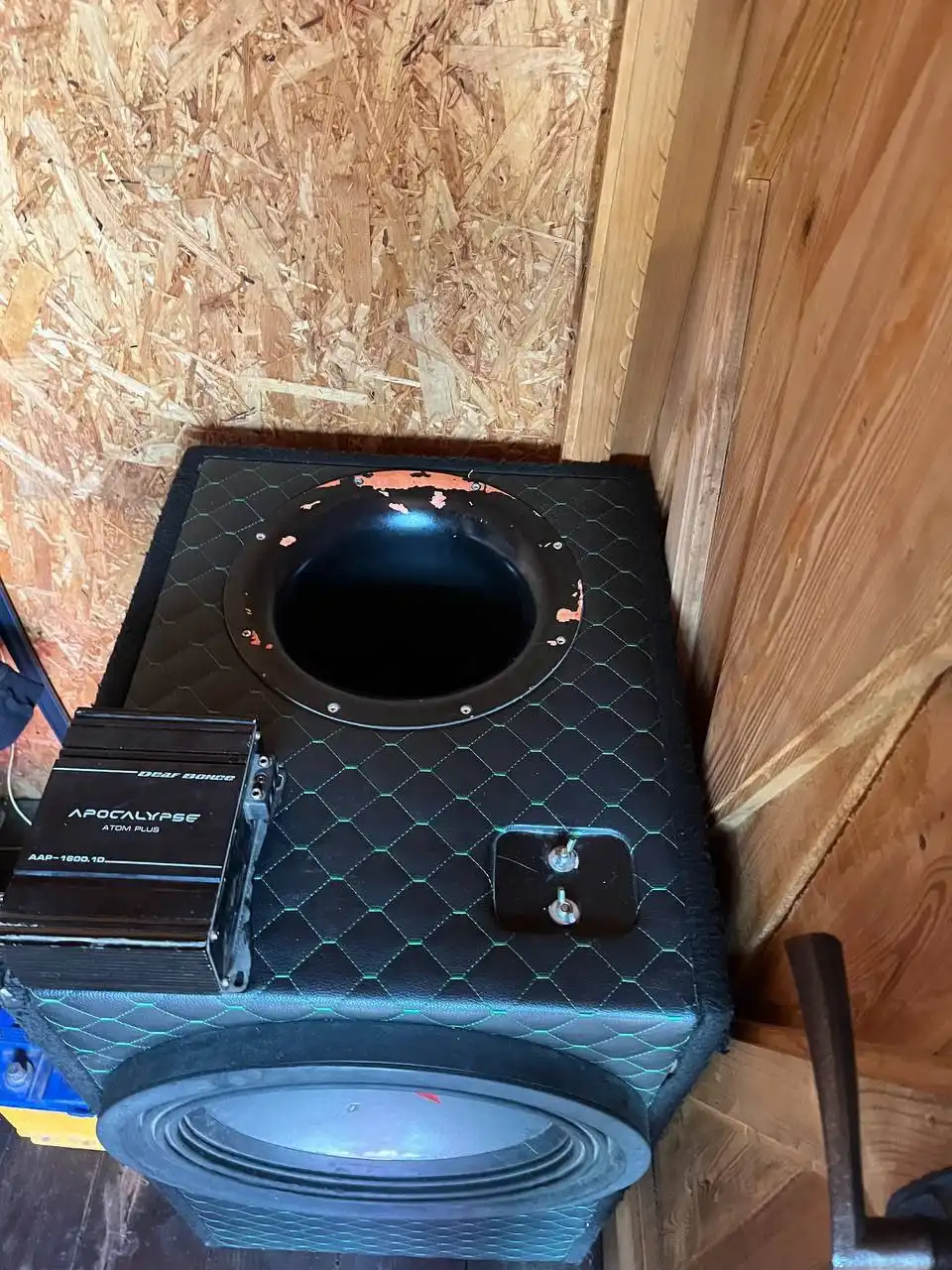Продам саб на трубе с моником - Аудиосистемы (Авто) в Йошкар-Ола