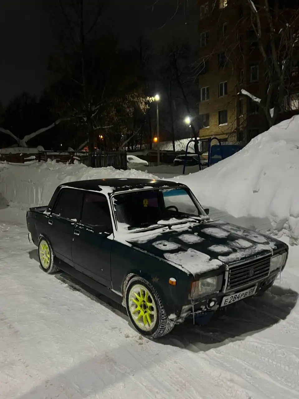 Продажа автомобиля 2006 года с дисками - Авто в Чебоксары