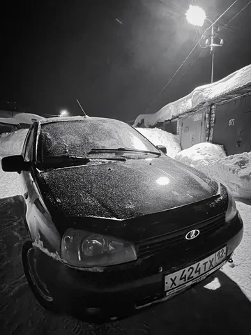 Автомобиль с двойной зеркалкой в Йошкар-Оле - Диски и шины в Йошкар-Ола