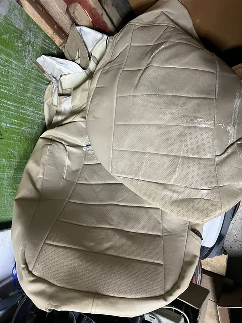 Комплект чехлов для автомобиля - Кроссовер в Йошкар-Ола