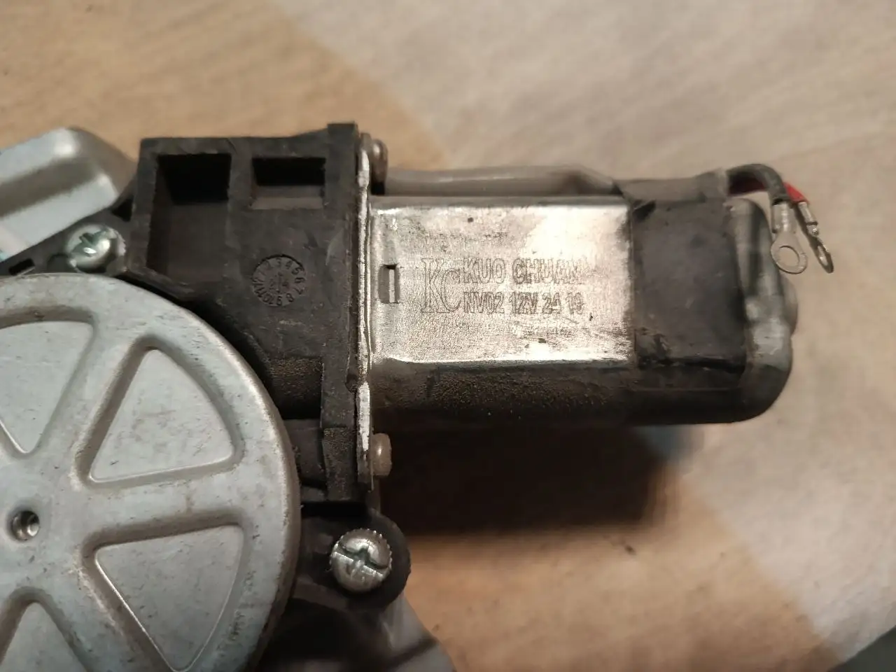 Продажа трапеции стеклоочистителя ВАЗ 2110 и механизма стеклоподъёмника BMW E36 - Автозапчасти (Запчасти) в Йошкар-Ола