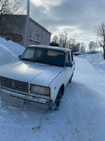 ВАЗ-2107 1997 года белого цвета - Автоэлектроника в Йошкар-Ола