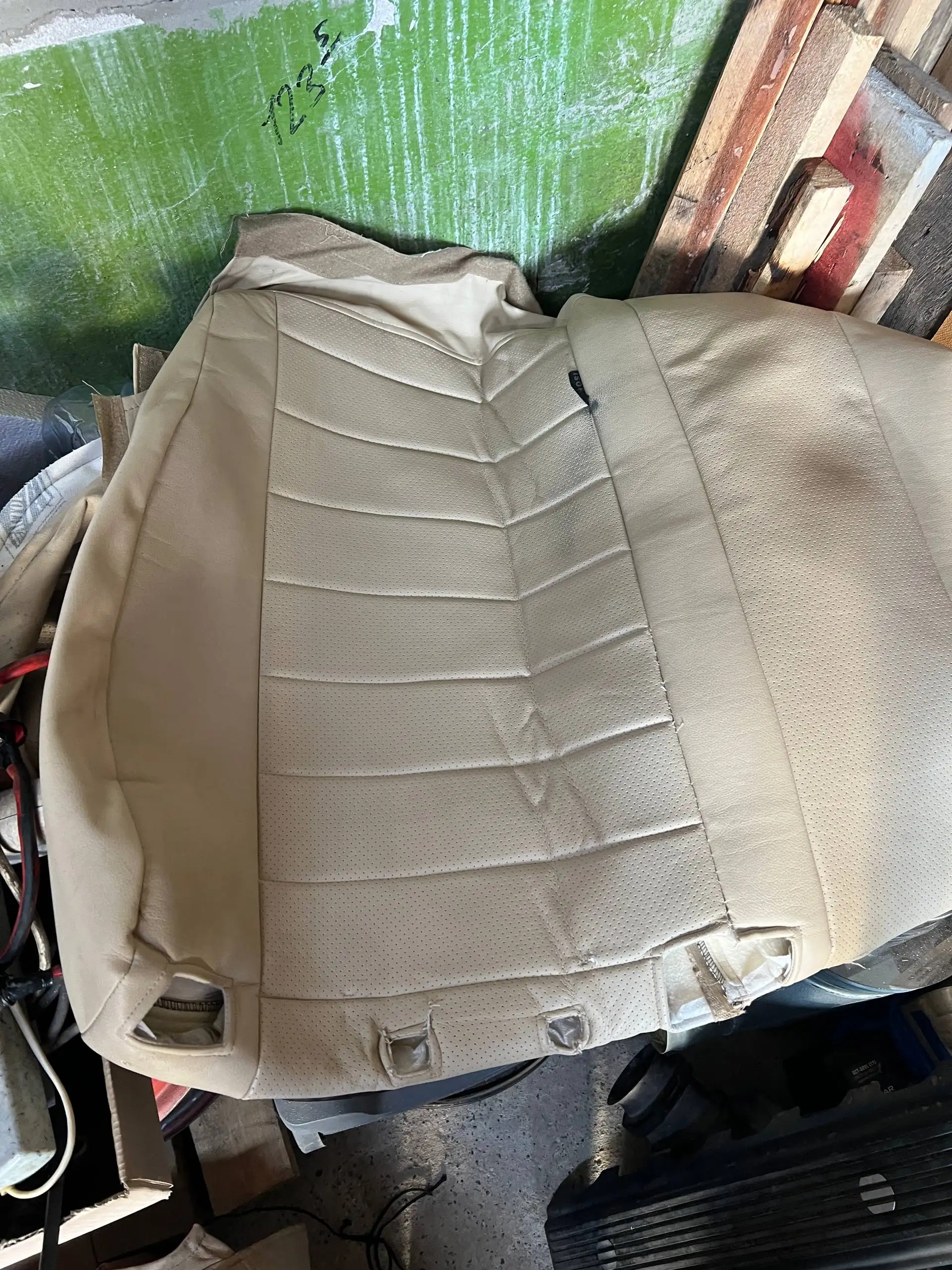 Продажа чехлов для автомобиля - Аксессуары (Авто) в Йошкар-Ола