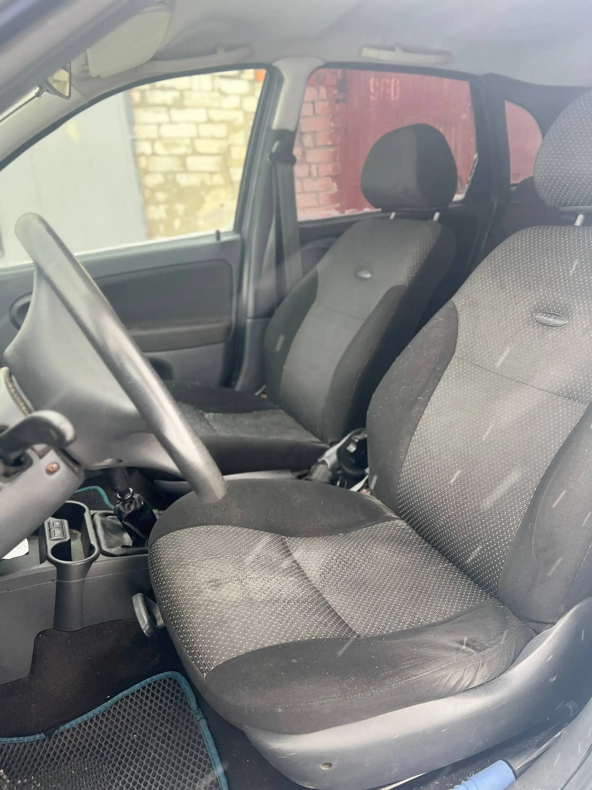 Зеркала для Лада Гранта 2013 года - Автозапчасти (Запчасти) в Йошкар-Ола