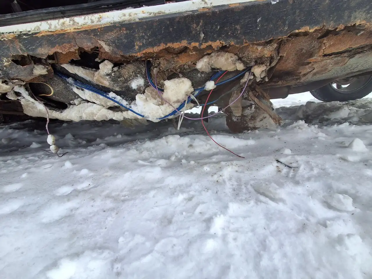 Продажа инжектора 2000 года - Двигатель и системы (Запчасти) в Йошкар-Ола