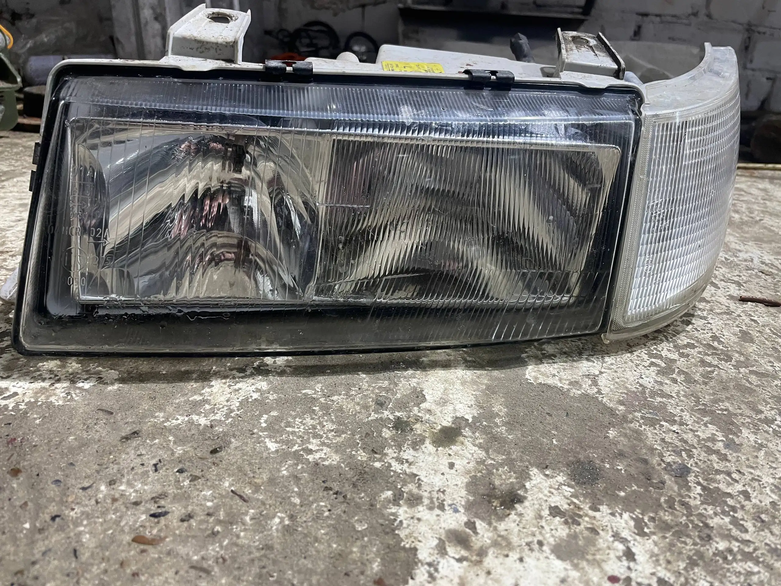 Фары от автомобиля ВАЗ-2112 - Осветительные приборы (Запчасти) в Йошкар-Ола