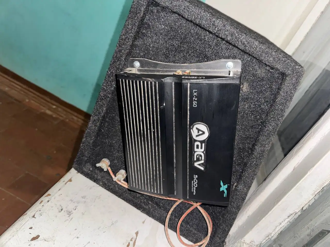 Продажа сабвуфера с усилителем - Аудиотехника (Электроника) в Йошкар-Ола