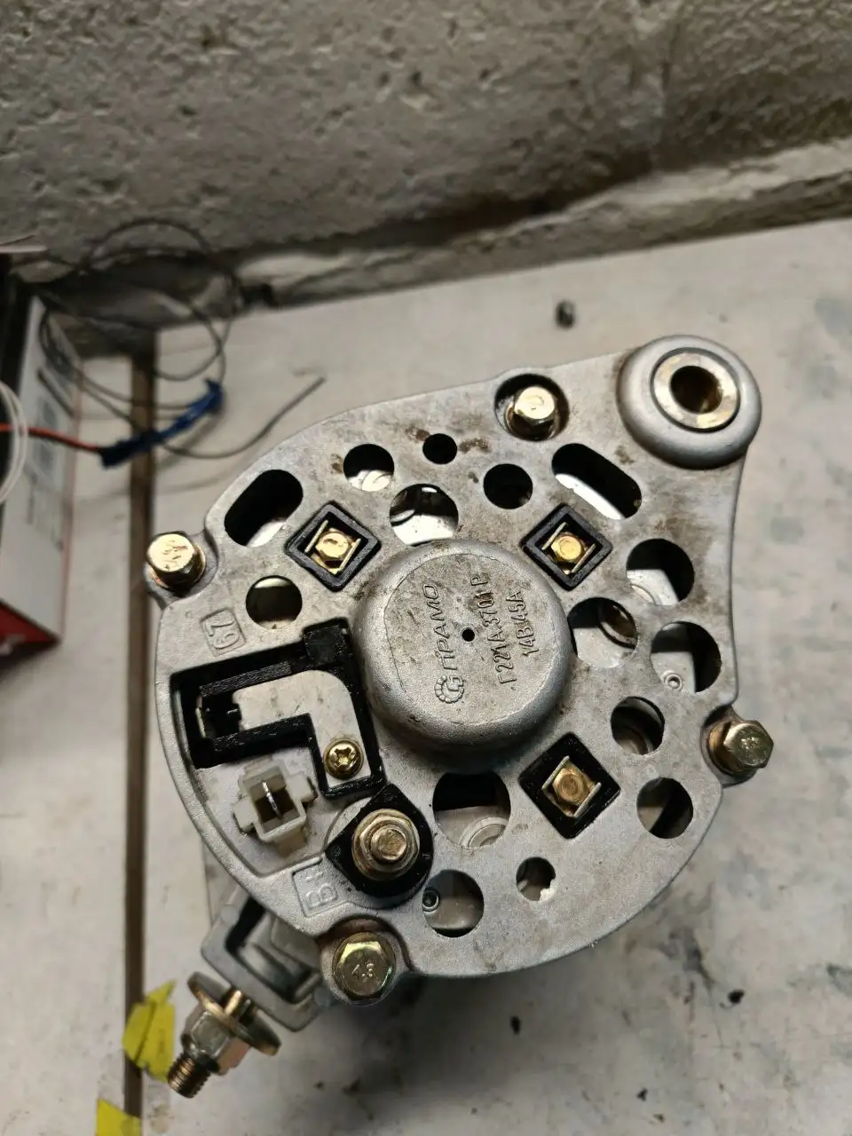 Продам новый генератор - Запчасти в Йошкар-Ола