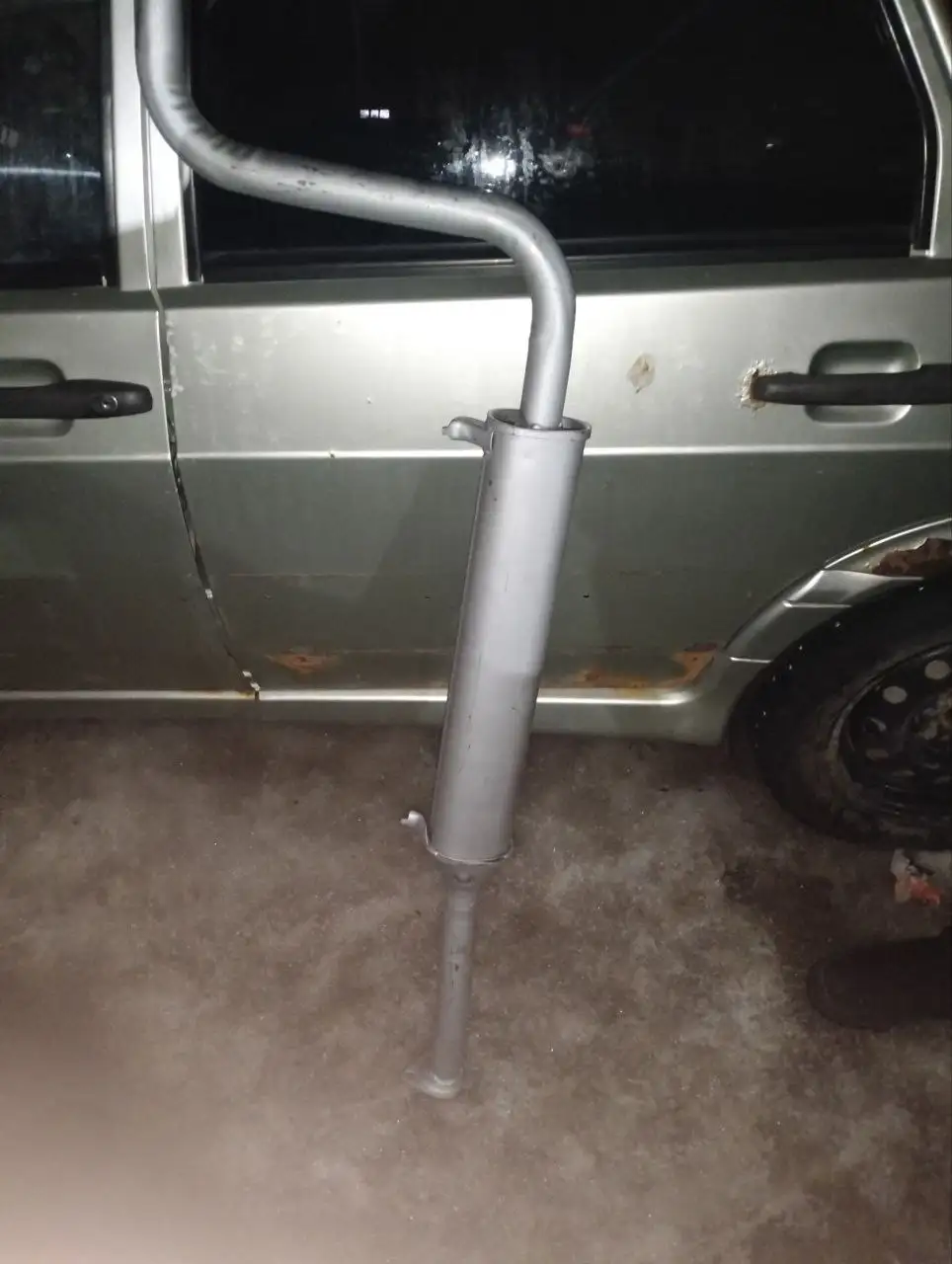 Продажа или обмен нового резонатора ВАЗ 2108 на резонатор ВАЗ 2114 - Автозапчасти (Запчасти) в Йошкар-Ола