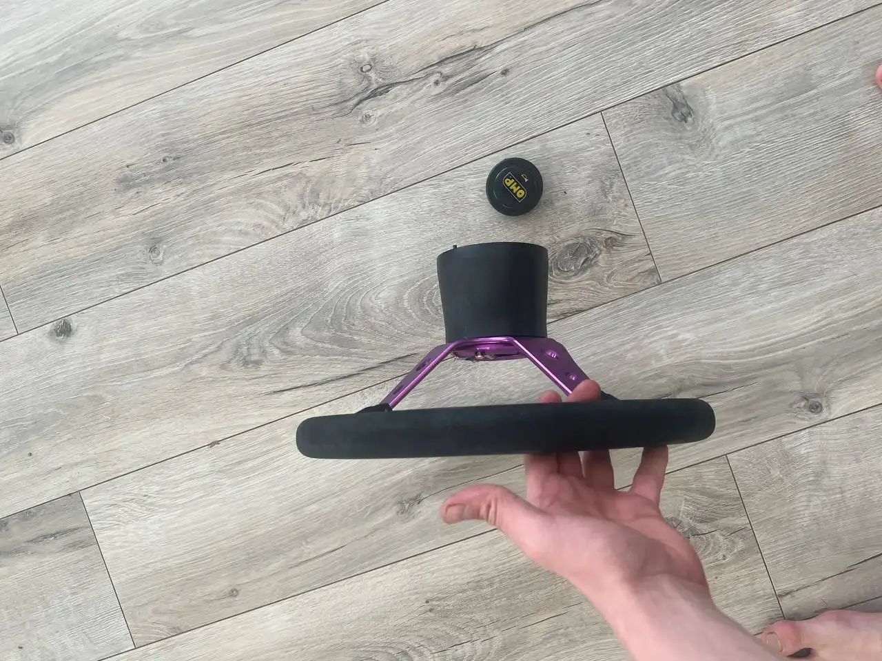 Продам почти новый руль OMP с переходником - Запчасти (Авто) в Йошкар-Ола