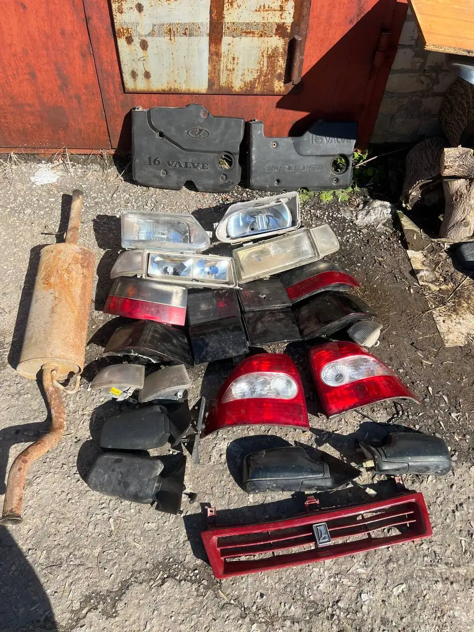 Продажа автозапчастей ВАЗ: пластик, фары, зеркала, глушитель - Автозапчасти для ВАЗ (Запчасти) в Йошкар-Ола