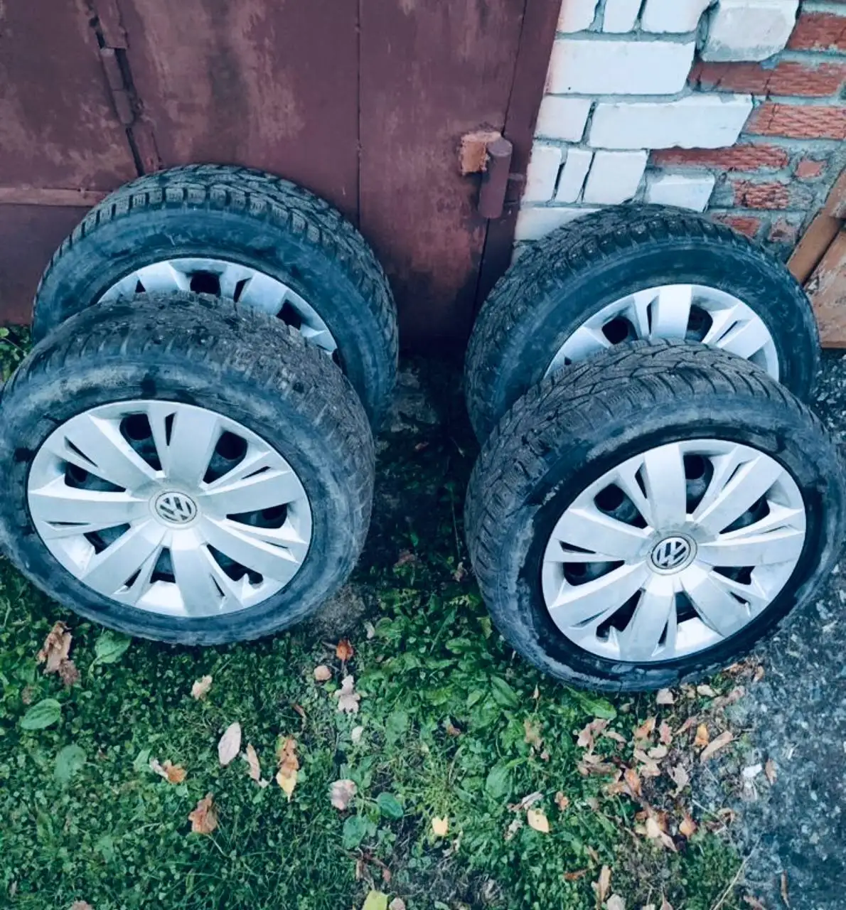 Продам штампы с резиной на Ауди и Фольксваген - Диски и шины (Запчасти) в Йошкар-Ола