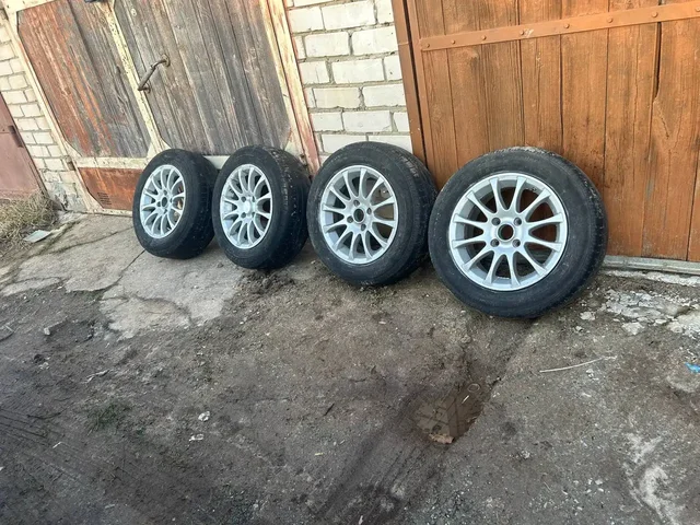 Продам колеса 10к r15 - Коммерческий транспорт в Йошкар-Ола