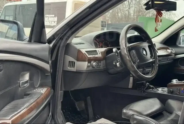 BMW 750li 2005 года рестайлинг - Легковые автомобили в Йошкар-Ола