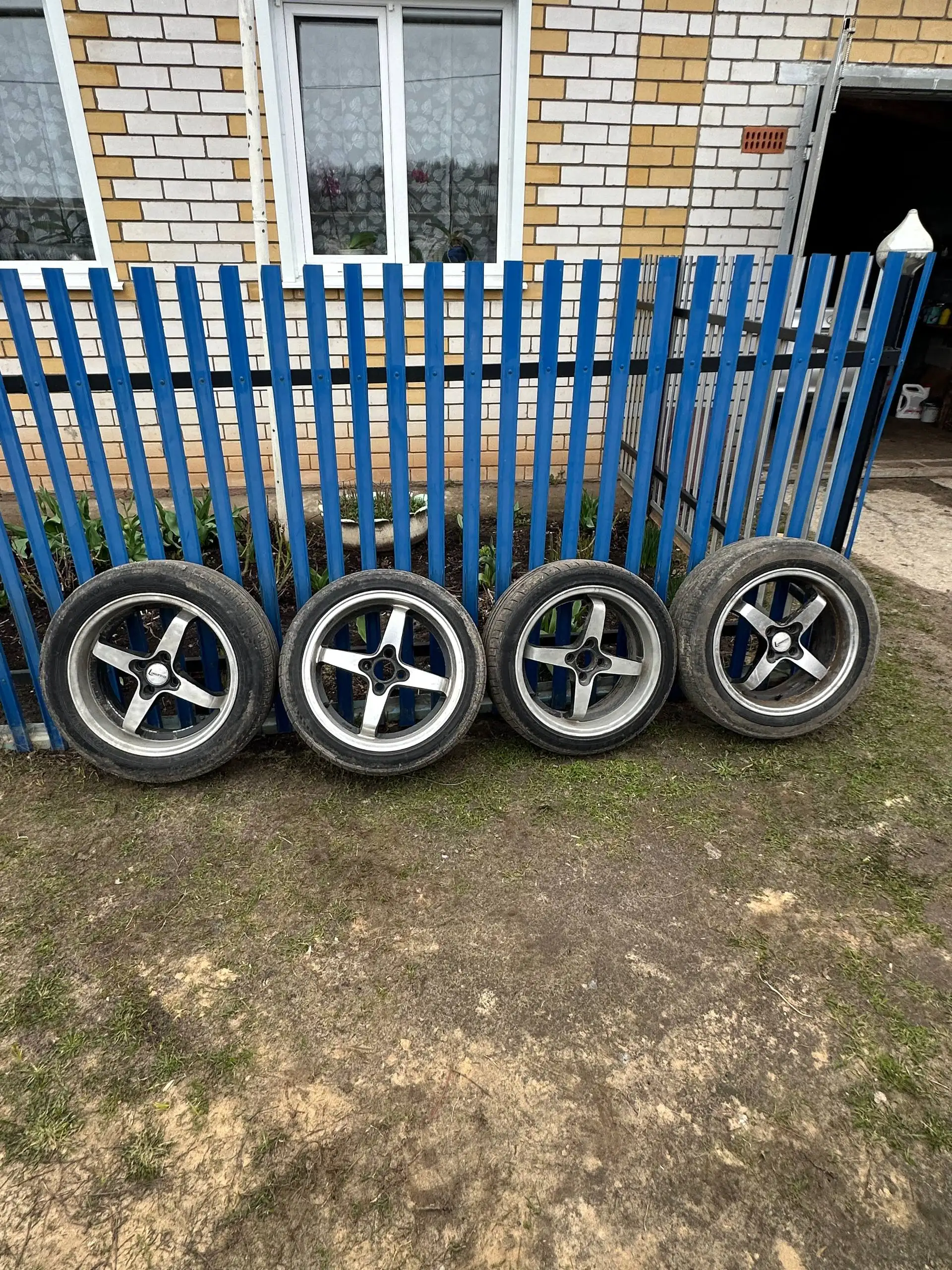 Продажа колес Lenso Maxis R16 - Запчасти (Авто) в Йошкар-Ола