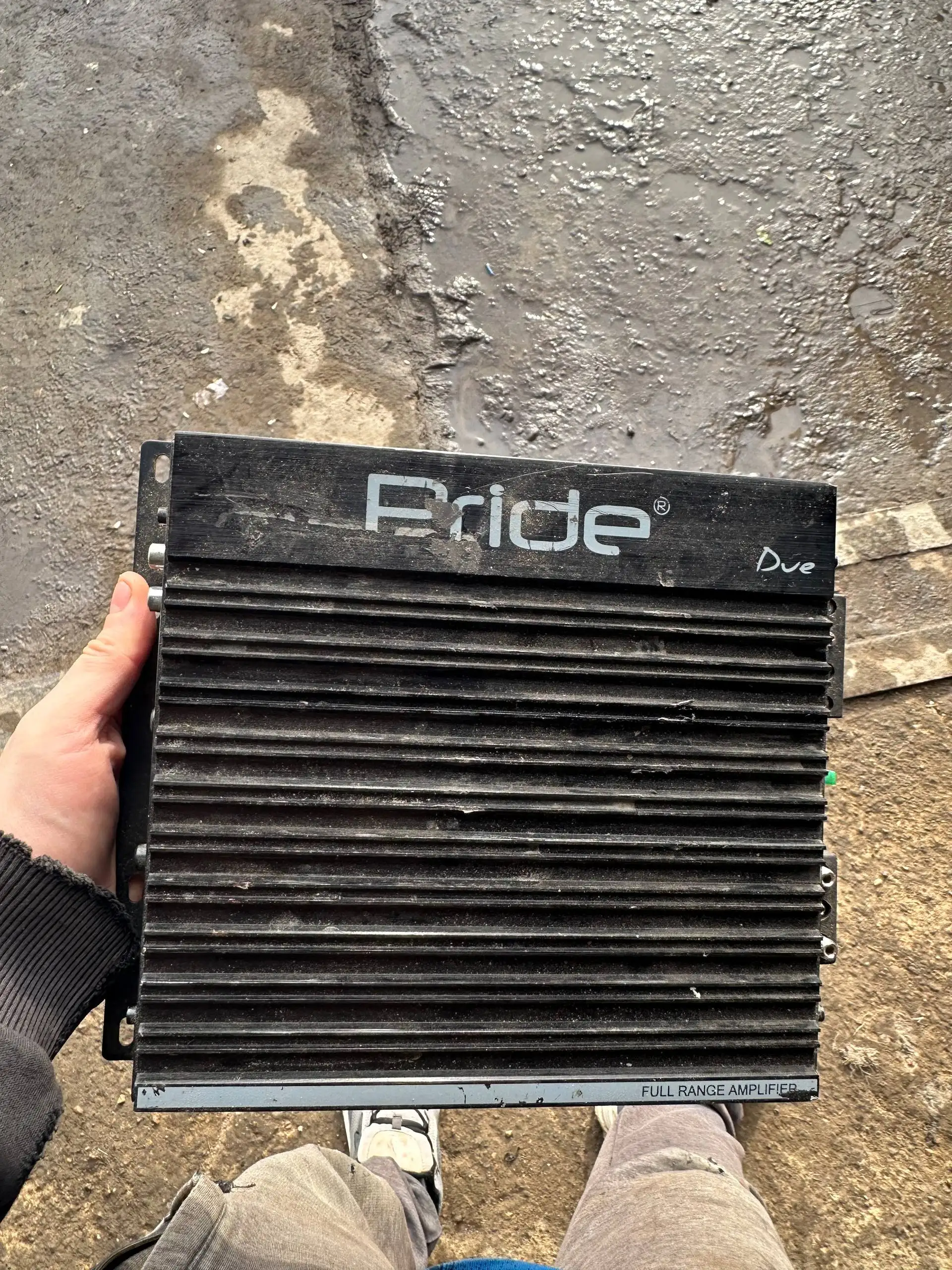 Продам усилитель 100.2 и сабвуфер Урал ТТ 12 - Аудиотехника (Электроника) в Йошкар-Ола